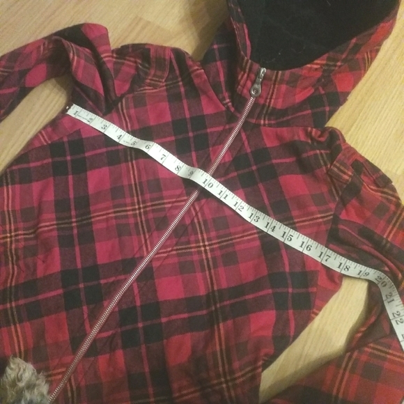 L.A.M.B GWEN STEFANI Red Plaid Hooded Jacket - Picture 11 of 14